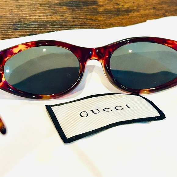 Gucci Vintage Authentic Tortoise sunglasses - Picture 6 of 7